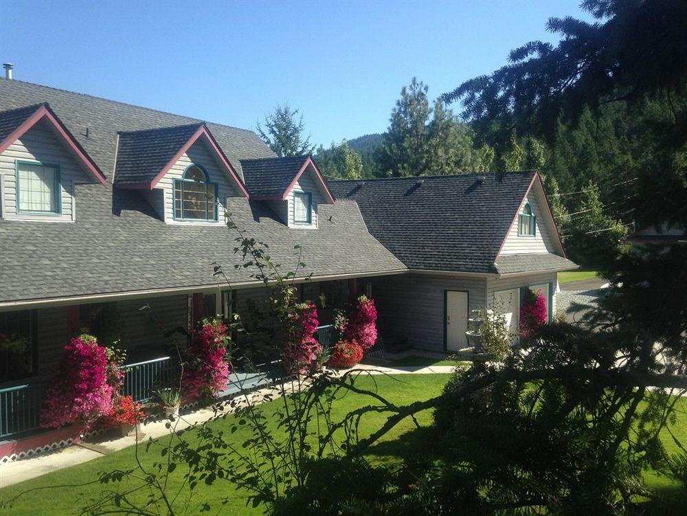 Eagle'S Nest B&B Lake Country ภายนอก รูปภาพ
